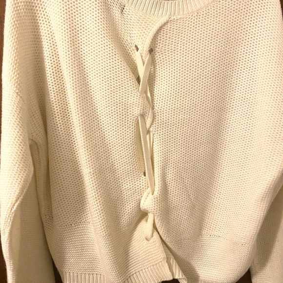 Ivory Sweater - Picture 3 of 3